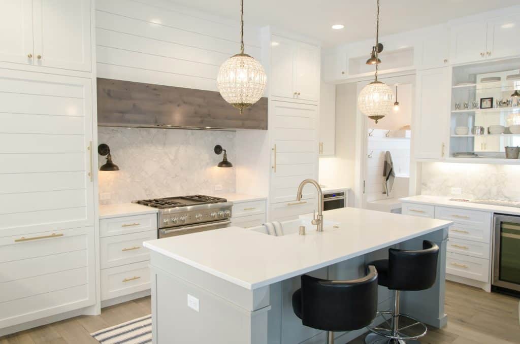 How much does it cost to turn basement into kitchen in Canada?